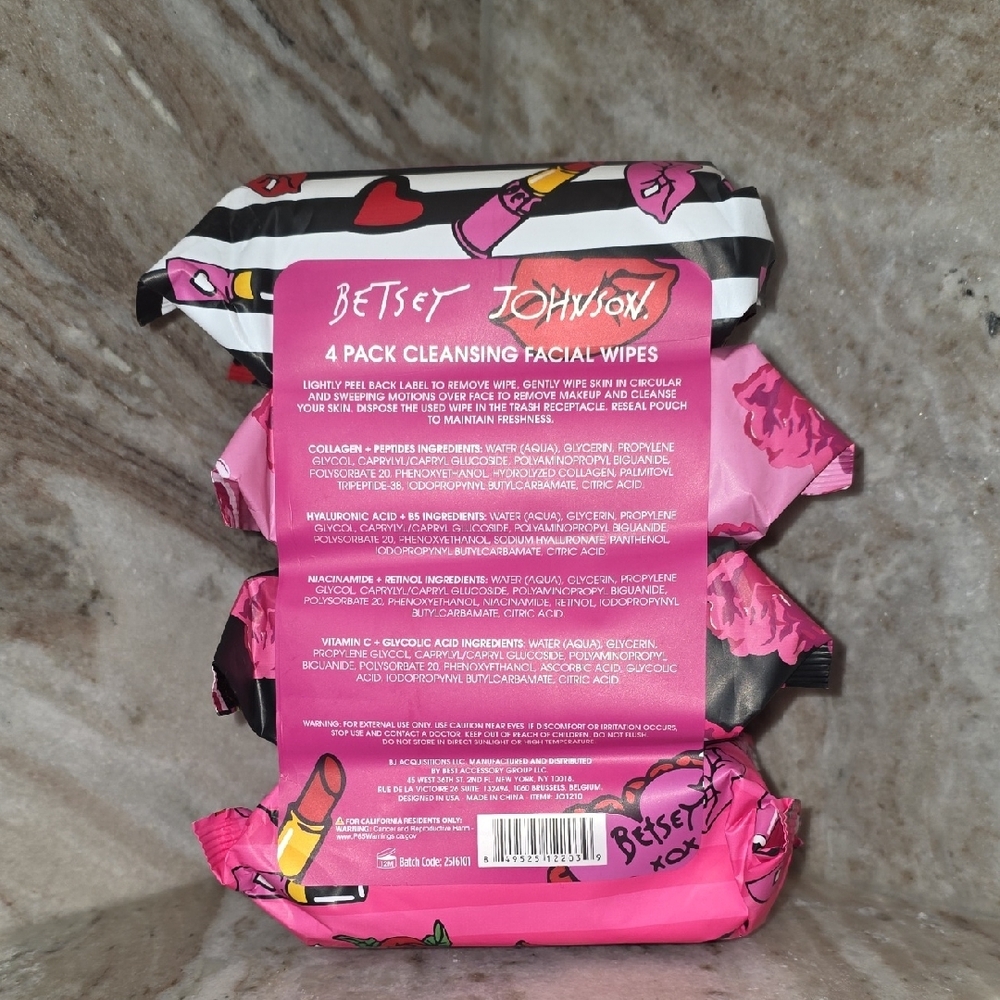 NWT(4Pack)Betsey Johnson Pink Cleansing Facial Wipes - Picture 3 of 7